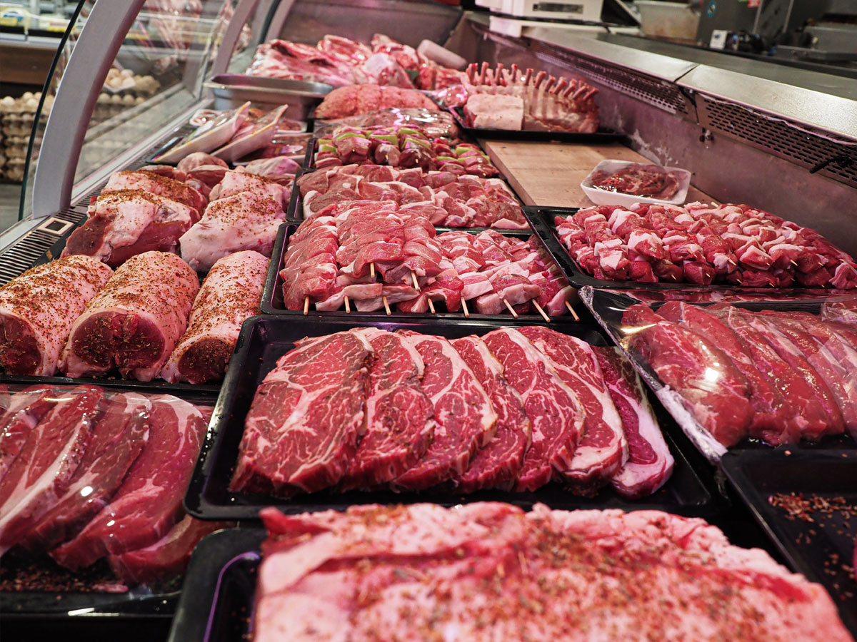 Çiftlik Kasabı Hakkında